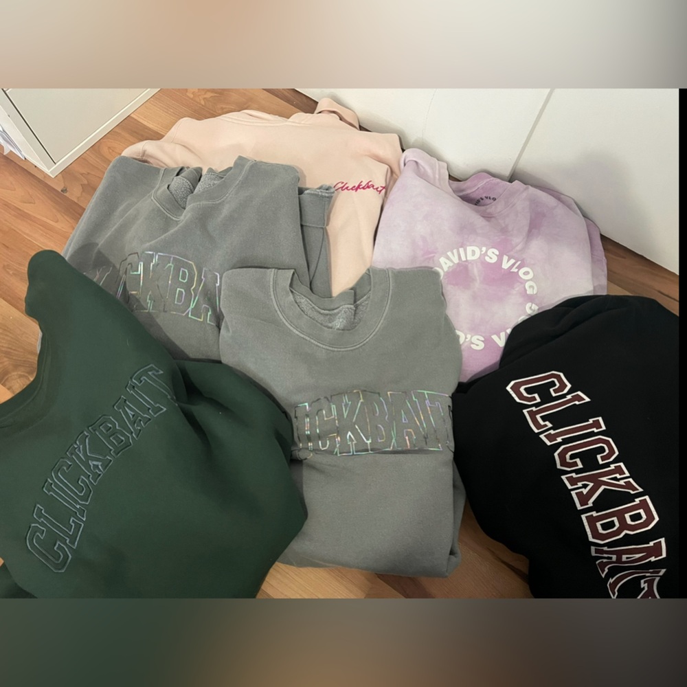 Clickbait Women's Crew Neck Sweater - Dark Green